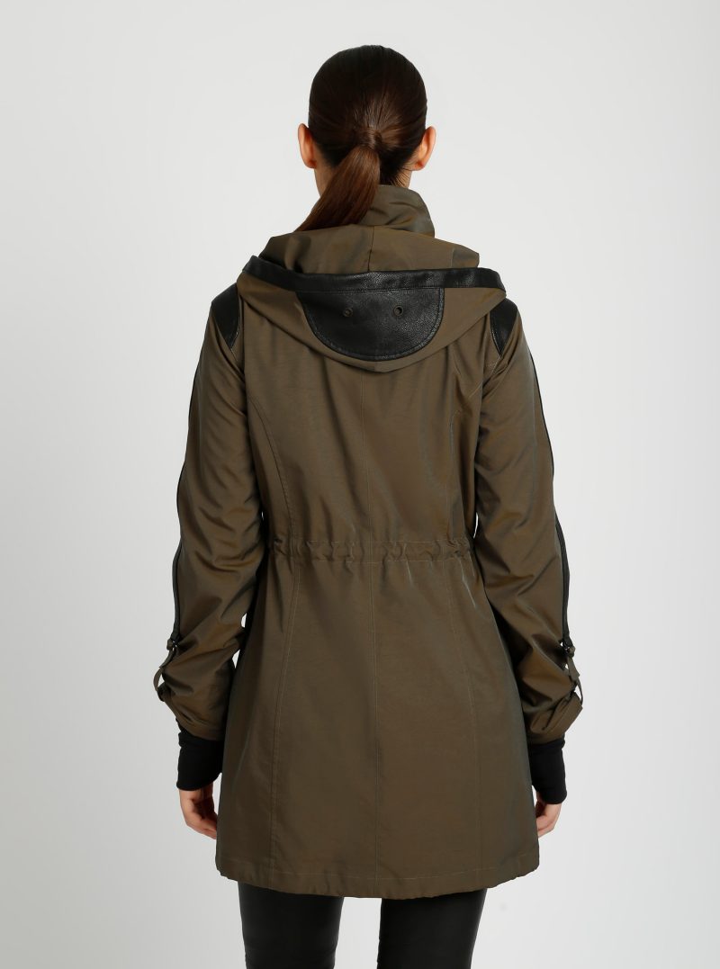 BLC11300 AuroraAnorak Olive310 1076