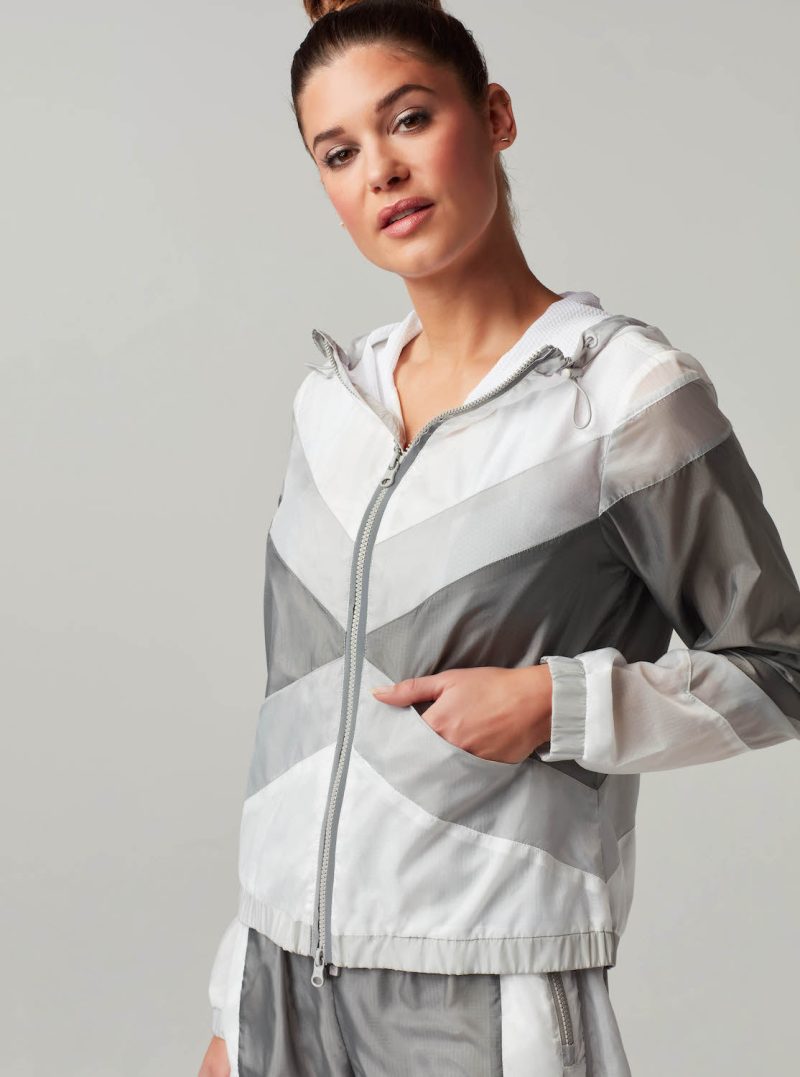 blj19700 057 1xs tulum windbreaker final sale performance xs frost grey combo 29046533521481