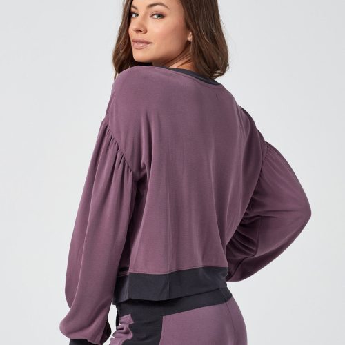 blt28100 535 1xs amour crop sweatshirt jackets xs dark lavender 29189941035081