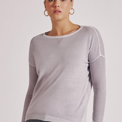 HUNTRESS BOYFRIEND SWEATER - Blanc Noir Online Store