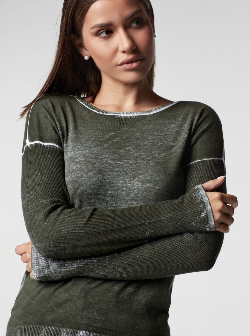 huntress boyfriend sweater 483395