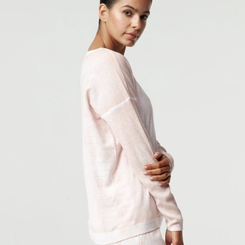 huntress boyfriend sweater 584518