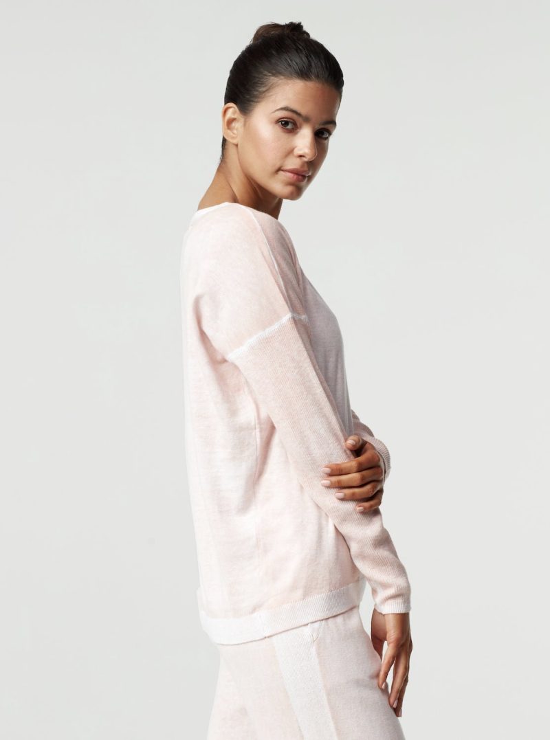 huntress boyfriend sweater 584518