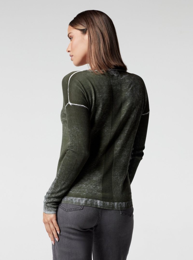 huntress boyfriend sweater 808105