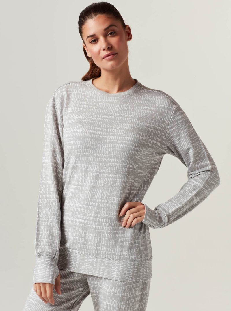 luxe fleece sweatshirt 805425