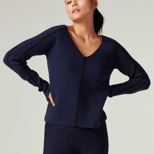 Portola V Neck Sweater - Dress Blues - Blanc Noir Online Store