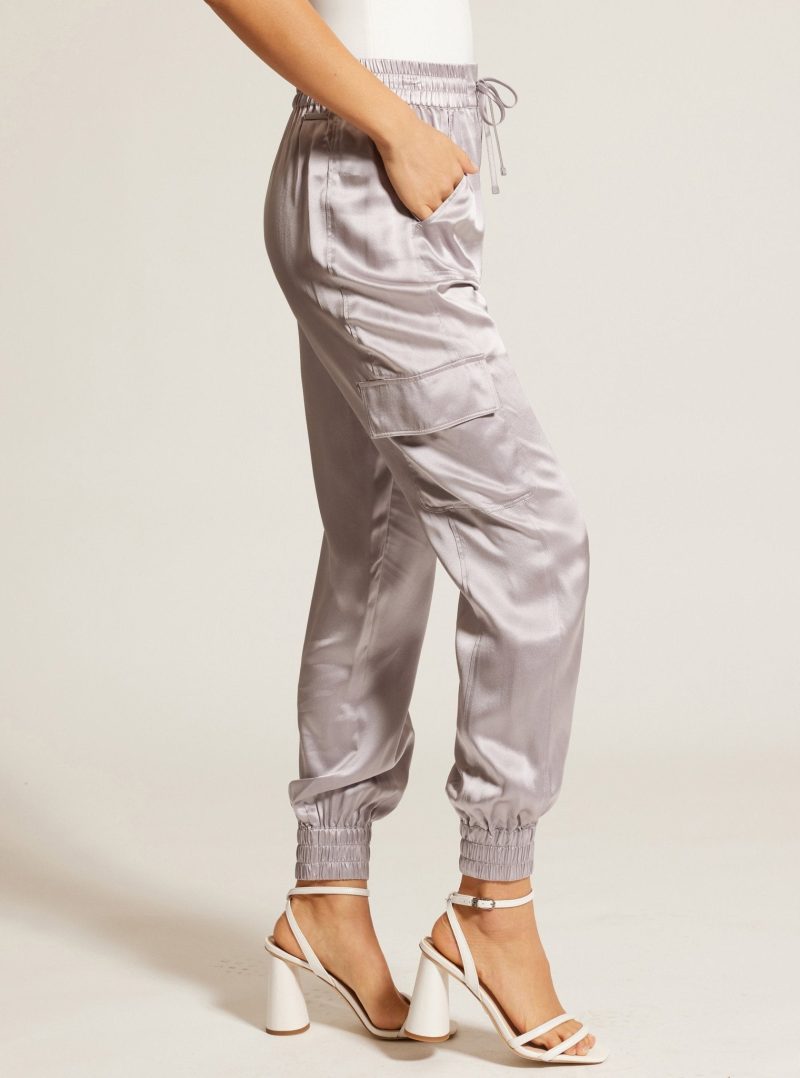 silk jogger 680186